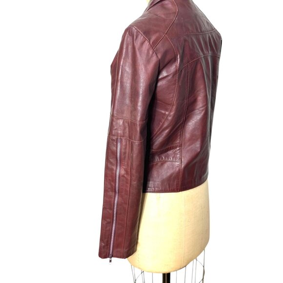 1970s/80s leather jacket with zip front and sleeves by Wilson Size S/M - Picture 3 of 10
